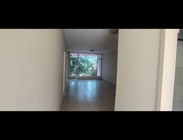 2 BEDROOM APARTMENT FOR SALE IN RANDBURG CENTRAL